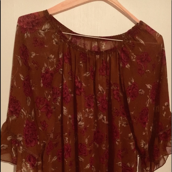 Ruffle Top by The Zig Zag Stripe - Picture 1 of 3